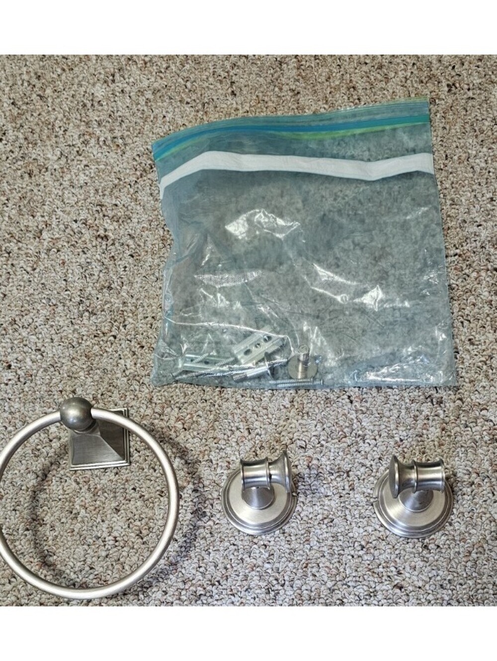Brushed Nikel bathroom hardware set-towel ring and towel hooks And Hardware